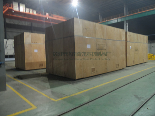 在使用出口木箱時需要注意哪些安全事項和操作規程？